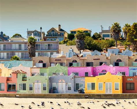 Top 11 Small Beach Towns In California