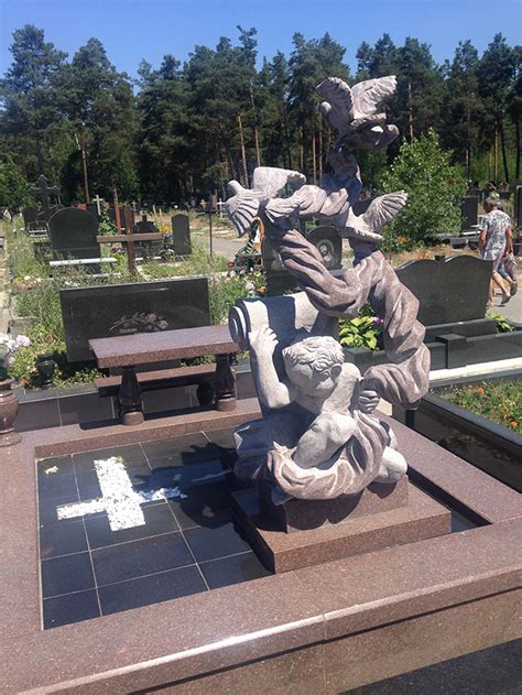 Элитные памятники · Красивые памятники: купить