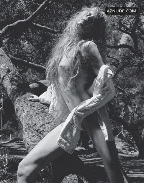 Daryl Hannah Naked In Playboy Aznude