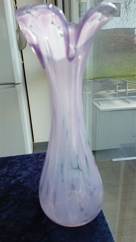 Glas Vase Vintage Elegant Und Dekorativ Mundgeblasen