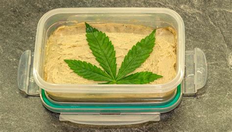 How To Make Weed Brownies: A Simple Recipe For The Legendary Chocolate ...