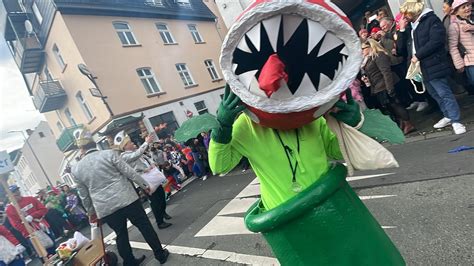 Hunderttausende Feiern In Rlp Rosenmontag Swr Aktuell