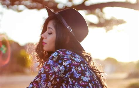 Wallpaper hat brunette profile for mobile and desktop section девушки resolution x