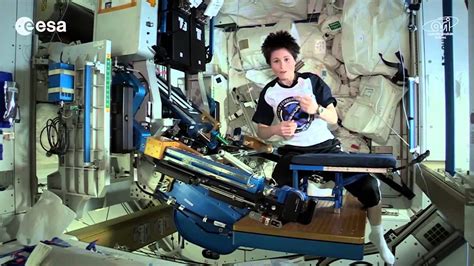 Using the Space Gym With Samantha Cristoforetti | ISS Video - YouTube