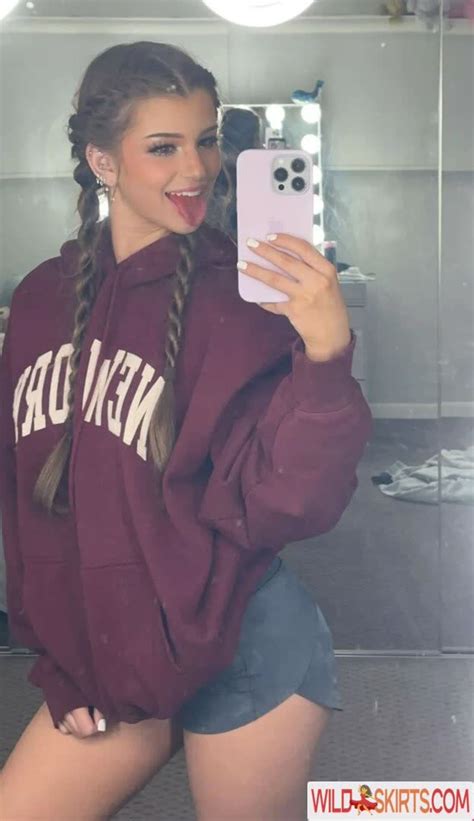 19 Hot Photos By Brooke Monk Known As Brookemonk