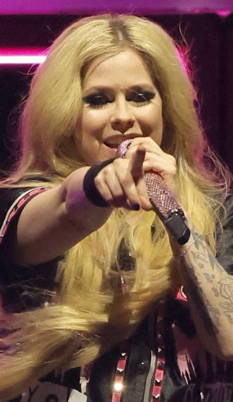 Avril Lavigne Tickets And Concert Tour Dates 2024 Seatgeek