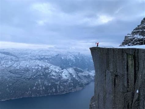 How To Hike Preikestolen (Pulpit Rock) In Winter - YouTube