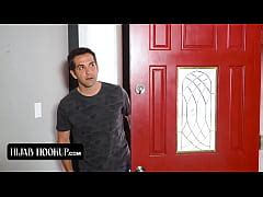 Horny Perv Peeps On Beauty Babe In Hijab Vanessa Vox Xxx Mobile Porno Videos Movies