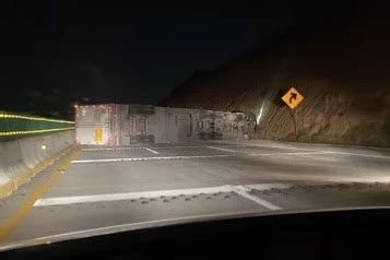 Provoca Volcadura De Tr Iler Cierre Parcial De La Autopista M Xico Puebla