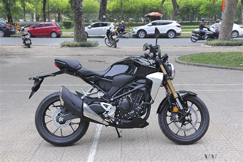 Naked bike Honda CB R lên kệ tại Việt Nam thách thức Yamaha MT