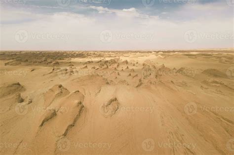 Dryness land with erosion terrain, geomorphology background. 27861469 ...