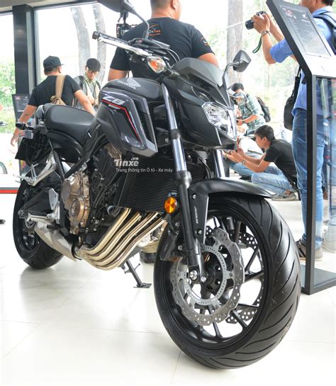 Đánh giá nhanh Honda CB F naked bike cá tính giá bán ra triệu Đồng