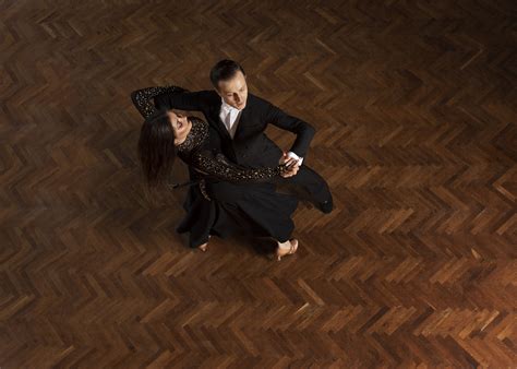 Czym jest taniec towarzyski i czym się charakteryzuje? – Pexter