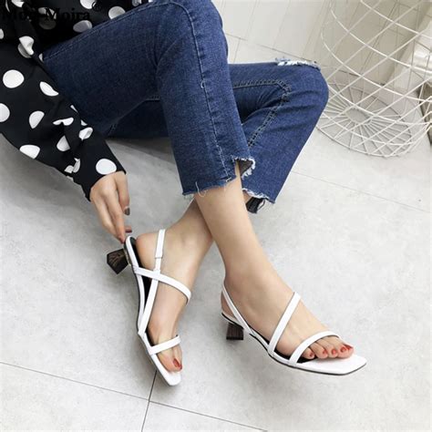 Boussac Narrow Band High Heel Sandals Women Vintage Square Toe Heel