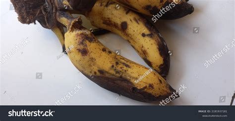 Broken Banana Blackened Banana Skin Stock Photo 2181937181 Shutterstock