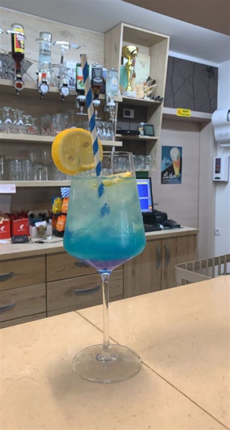 Kontakt Sky Cafe