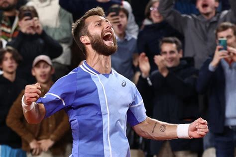 Roland Garros Moutet Sinner en soirée