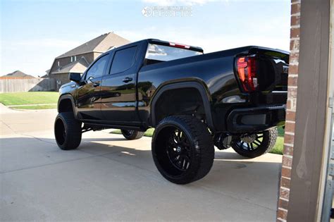 2020 GMC Sierra 1500 With 26x14 73 TIS 544BM And 37 13 5R26 Venom