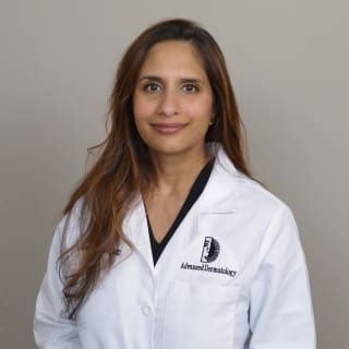 Dr Sowmya Gomez Ravi Md Mill Creek Wa Dermatology