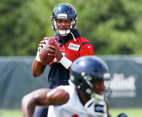 Texans Qb Deshaun Watson Credits High School Roots