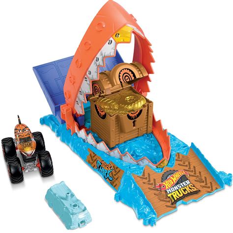 Hot Wheels Monster Trucks Arena Smashers Treasure Chomp Challenge Playset