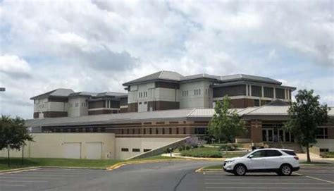 Why the Kane County jail is sending 100 detainees to other facilities