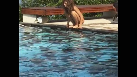 Zendaya Private Bikini Video Mp4 ELKTube Celeb Videos Leaks Sex Tapes