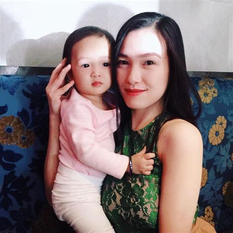 Lúc mới nổi tiếng xinh như hot girl sau năm nữ tài xế Uber từng khuấy đảo MXH giờ sống ra sao