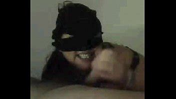 Ella Con Mascara Le Chupa La Polla A Su Hombre En Cam Delante De Todos Que Puta XVIDEOS