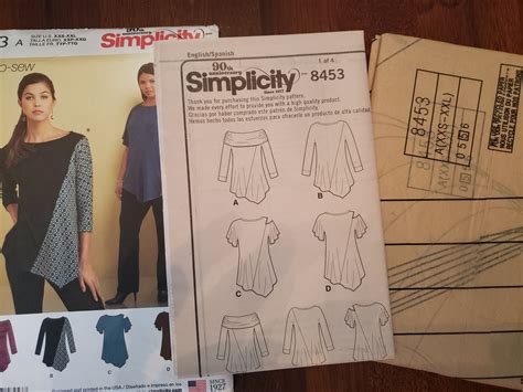 Simplicity 8453 Misses Knit Tops Asymmetrical Cold Shoulder