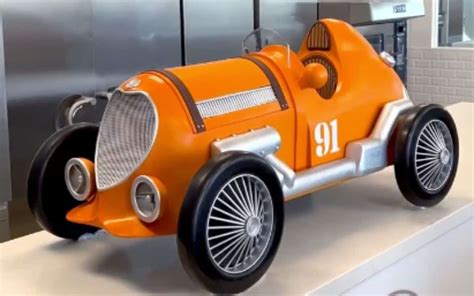 This race car was made using 18kg of chocolate – Supercar Blondie