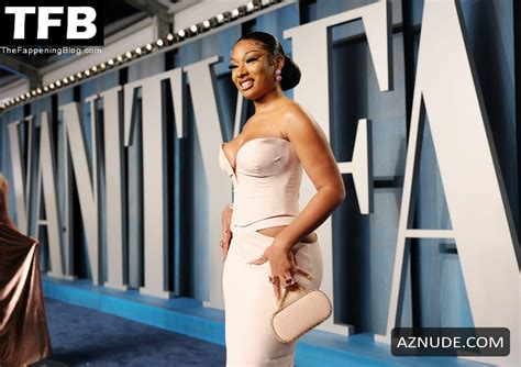 Megan Thee Stallion Sexy Seen Showing Off Her Hot Cleavage At The Vanity Fair Oscar Party In