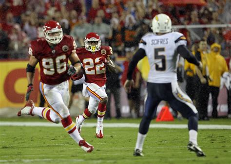 NFL Midseason Report: 10 Ways To Explain The Parity in 2010 | News