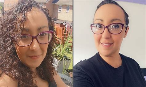 Lesbian Primary School Teacher Is Now Out To Her Students Daily Mail Online