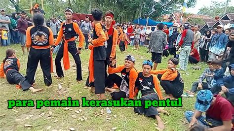 Jaran Kepang Medal Saluyu Para Pemain Kerasukan Pentul YouTube