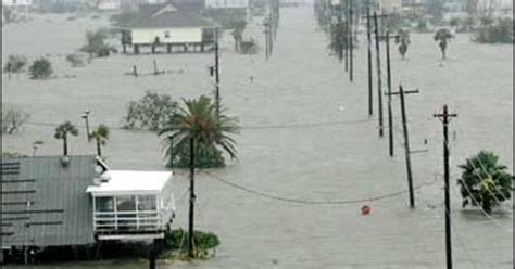 Texas Pounded By Hurricane Ike Cbs News