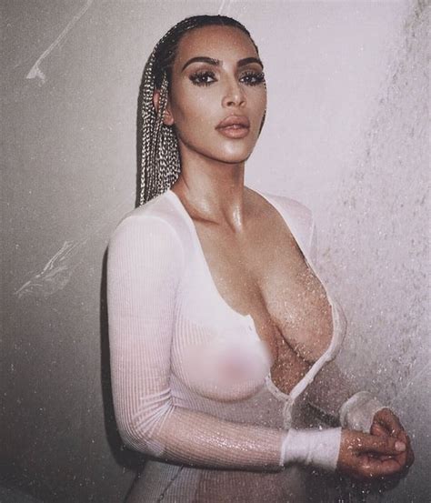 Kim Kardashian Rompió Internet Las Impactantes Fotos En Topless De Las