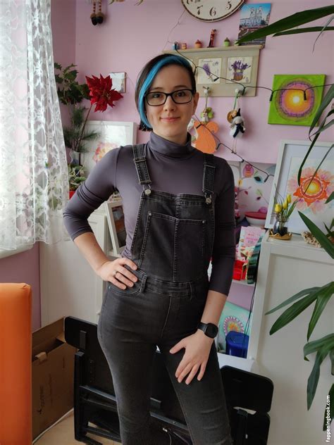 DKiri Nude The Fappening Photo FappeningBook