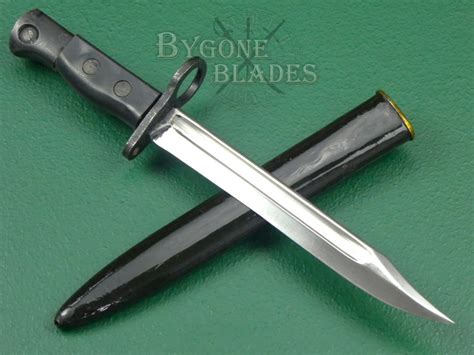 British Sterling Machine Carbine Bayonet 1946. #2207022 | Bygone Blades