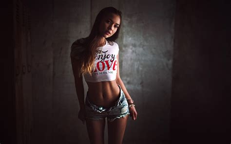 Wallpaper Brunette Long Hair Jeans Sexy Non Nude Jeans Shorts Tanned Denim Shorts Crop