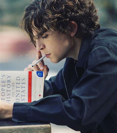 Timothée Chalamet 2025: dating, net worth, tattoos, smoking & body ...