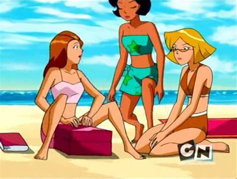 Nude Cartoons Septiembre 2017