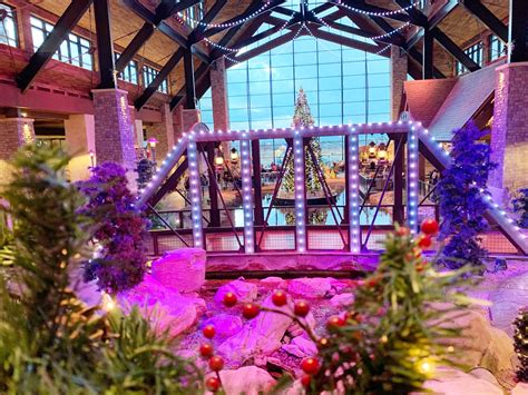 Mission: Save Christmas! Featuring Elf Fun at Gaylord Rockies - We Got