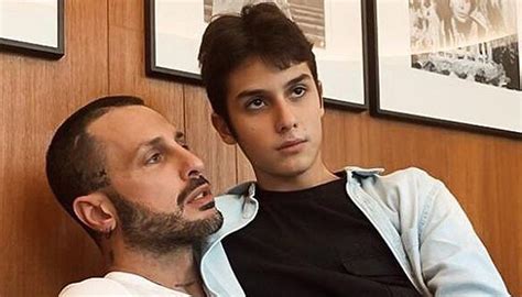 Fabrizio Corona Su Instagram Critiche Al Figlio Carlos La Furia Di