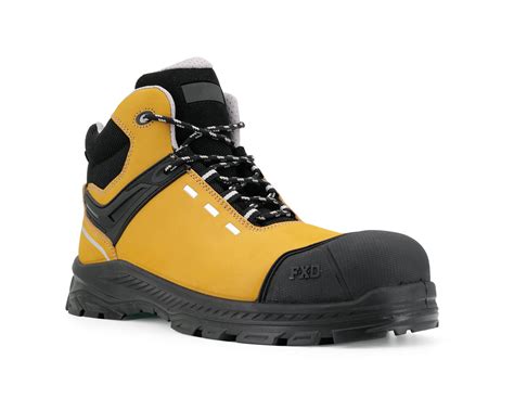 44504-worktime shoes beyond safety