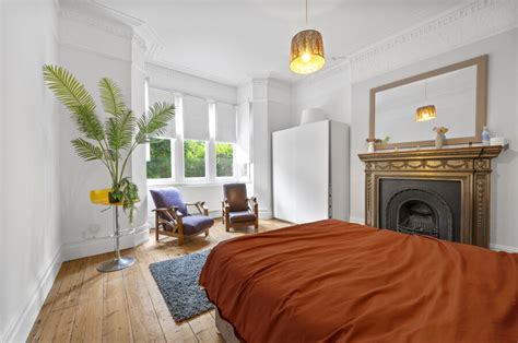 Property for sale in surbiton - find flats and houses for sale