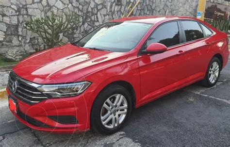 Volkswagen Jetta Trendline Usado Color Rojo Precio