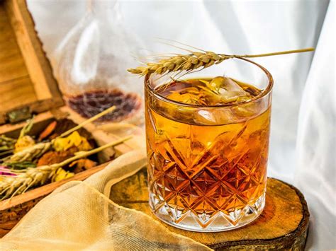 7 Indian whisky brands under Rs 1000