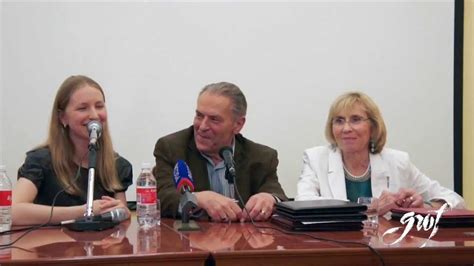 Станислав и Кристина Гроф: встреча в ЮФУ - YouTube