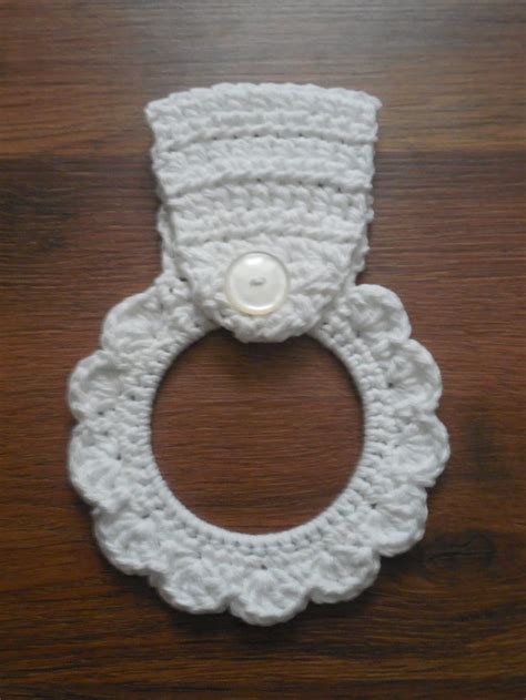 " SPRING FLOWERS" Kitchen/dish towels with crochet towel ring holder …